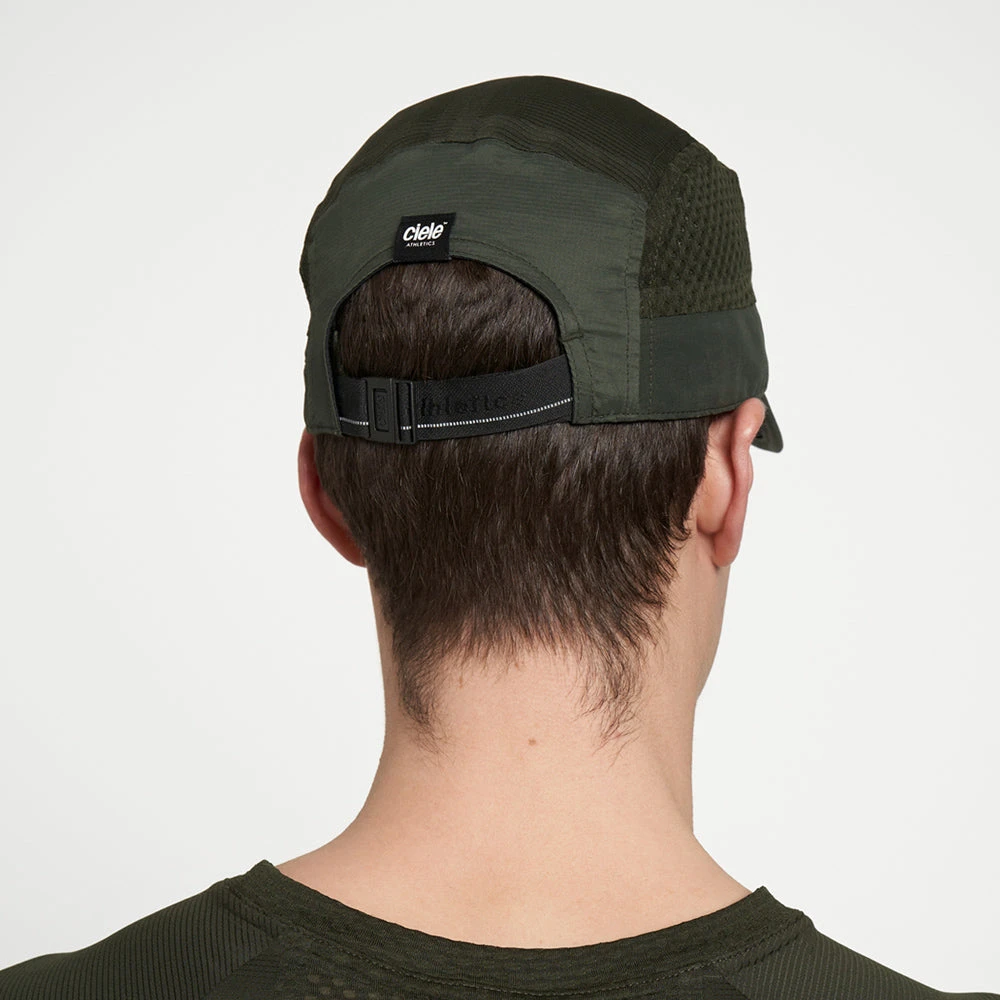 Ciele Athletics GOCap - Elite 24 - Raven 6 Ciele Athletics GOCap - Elite 24 - Raven - Image 4