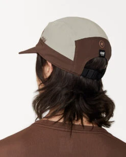 Ciele Athletics GOCap Carbon - RCC - Peat -Ciele Athletics CLGCRCC DB001 GOCapCarbon RCC Peat 2023 D3 STUD2