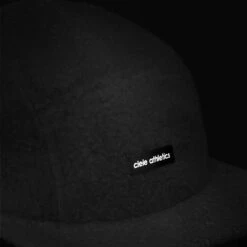 Ciele Athletics GOCap Sherpa - Ultra Iconic - Shadowcast -Ciele Athletics CLGCSHUI BK001 GOCapSherpa UltraIconic Shadowcast 2024 D4 ZOOMD