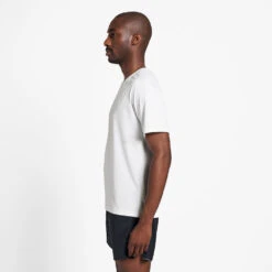 Ciele Athletics M DLYTShirt - Ghost -Ciele Athletics CLMDLYTS PER WH002 MDLYTShirt Ghost 2024 D3 STUD2