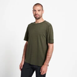 Ciele Athletics M HLSTShirt Sorino - Wallace -Ciele Athletics CLMHLST CW IG001 MHLSTshirtSorino Wallace 2024 D4 STUD2