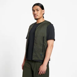 Ciele Athletics M MRCVest - Raven -Ciele Athletics CLMMRCV LE RBK001 MMRCVest Raven024 D4 STUD2