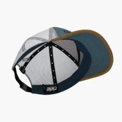 Ciele Athletics TRKCap SC - Athletics/Bar - Kitts -Ciele Athletics CLTRKCSCAB LT001 TRKCapSC AthleticsBar Kitts 2023 D1 UNDRL