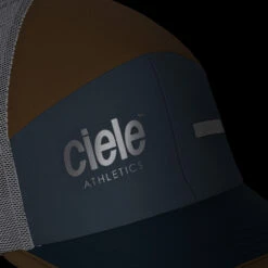 Ciele Athletics TRKCap SC - Athletics/Bar - Kitts -Ciele Athletics CLTRKCSCAB LT001 TRKCapSC AthleticsBar Kitts 2023 D1 ZOOMD