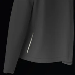 Ciele Athletics W DLYLongsleeve - Ghost -Ciele Athletics CLWDLYLS PER WH001 WDLYLongsleeve Ghost 2024 D3 ZOOMD