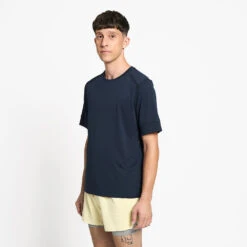 Ciele Athletics M FSTTShirt - Deep Space -Ciele Athletics M 1 TS 0025 BL004 M FSTTShirt DeepSpace D1 2025 STUD2 57269e1b af8d 4820 b6f8 bf8e788e29a9