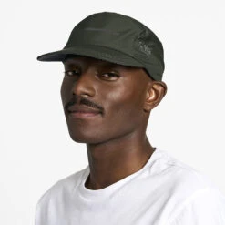 Ciele Athletics GOCap - Comp - Bars - Seaweed -Ciele Athletics U 2 CA 0078 GN002 GOCap Comp Bars Seaweed D1 2025 STUD2