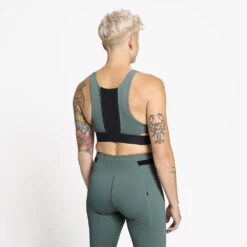 Ciele Athletics W QCKBra - Silver Pine -Ciele Athletics W 1 BR 0043 GN005 W QCKBra SilverPine D1 2025 STUD3