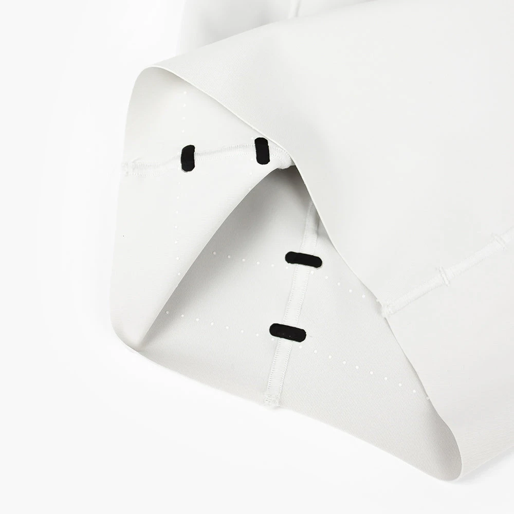 Ciele Athletics W FSTTight Short 7" - Light Grey 10 Ciele Athletics W FSTTight Short 7" - Light Grey - Image 8